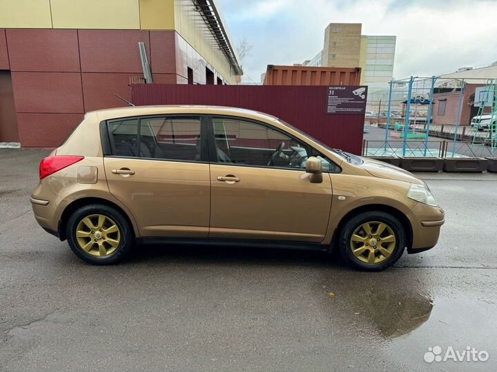 Nissan Tiida 1.6 AT, 2007, 126 000 км