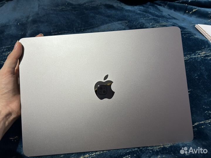 Apple MacBook Air 13 2022 m2 512