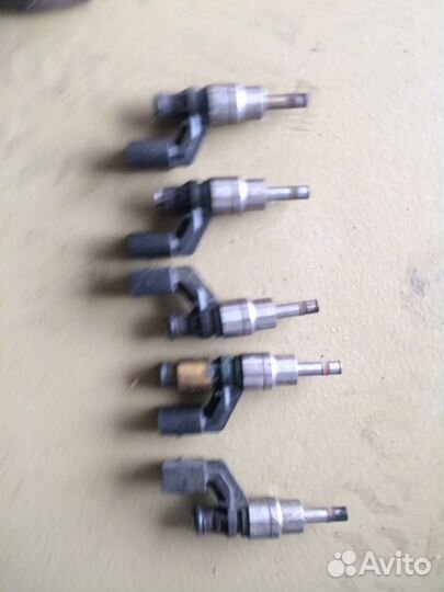 Форсунка топливная гольф 4 1.6 fsi BAD
