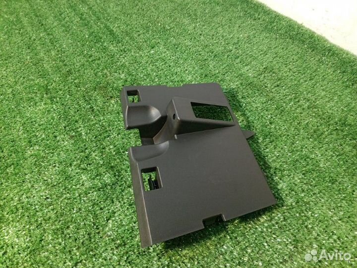 Крышка бардачка LADA Xray Cross 21179 2018