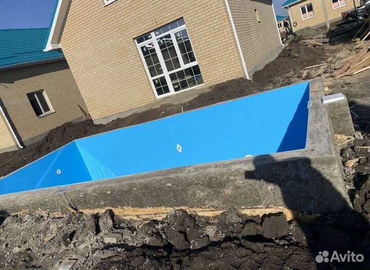 Бассейн с лестницей 4м*3м*1,5м