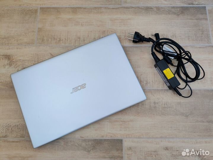 Свежий ноутбук Acer 15.6