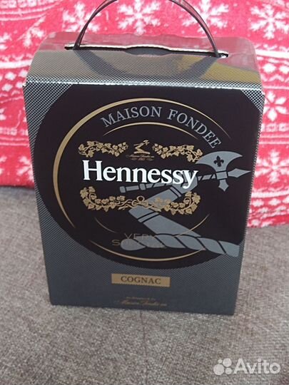 Подарочный набор Hennessy 2L