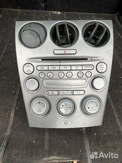 Mazda 6 gg консоль центральная