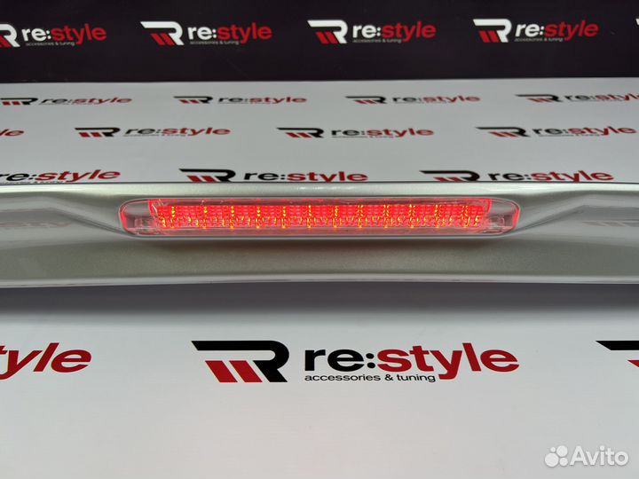 Спойлер Наверх Toyota Land Cruiser Prado 120