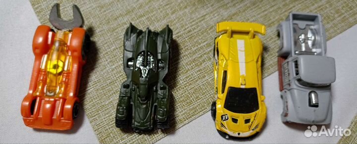 Машинки hotwheels