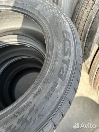 Kumho Ecsta PS71 225/55 R17 97Y