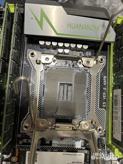 Huananzhi X79 2.49, Intel Xeon e5 1650 v1, 16 gb