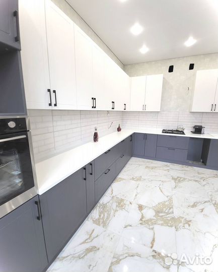 Кухонные гарнитуры