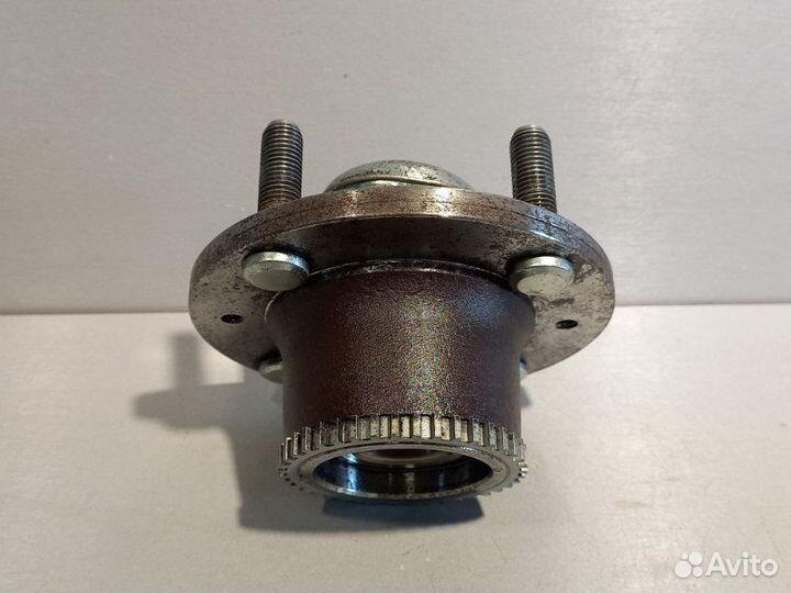 Ступица задняя левая Chevrolet Aveo T 250 F14D4