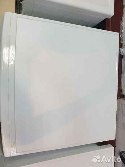 Витринный Сушильная машина Electrolux EW8HR458B