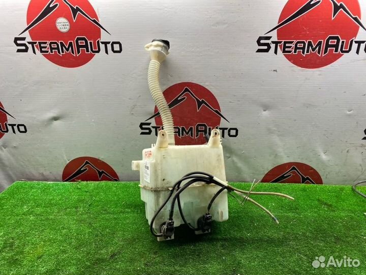 Бачок стеклоомывателя Toyota Harrier MCU35