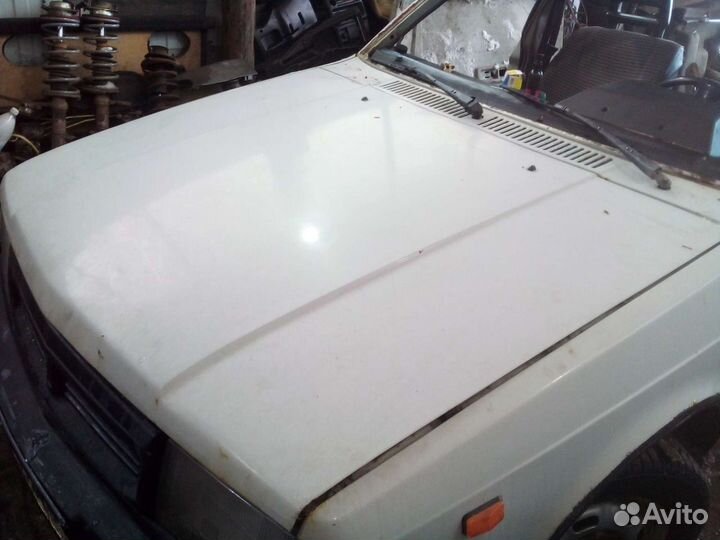 Капот на Москвич 2141