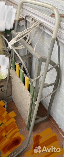 Советские санки со спинкой и поручнем