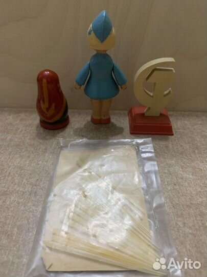 СССР. Матрешка, стюардесса, зубочистки