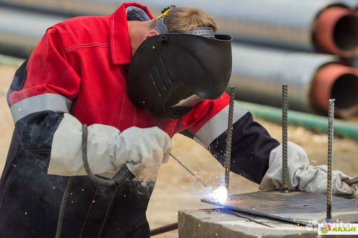 Электрогазосварщик с проживанием и питанием Вахта