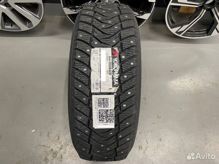 Yokohama IceGuard Stud IG65 265/65 R17 116T