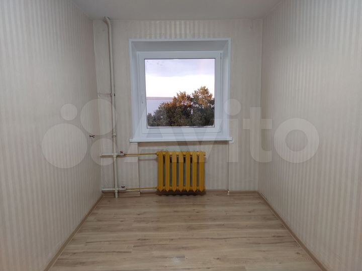 Комната 10 м² в 5-к., 5/5 эт.