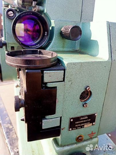 Кинопроектор украина 5