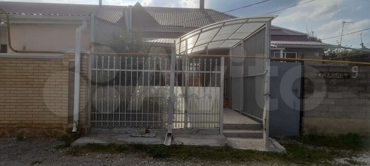 3-к. квартира, 50 м², 1/1 эт.