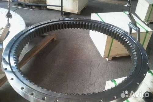 Поворотный круг Volvo EC 210