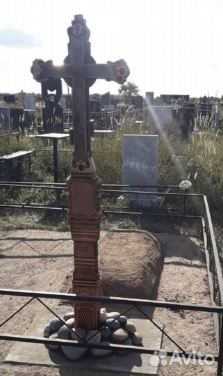 Крест на могилу