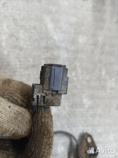 Проводка датчика З.Л. ABS Toyota Corolla E150