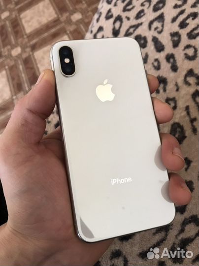 iPhone X, 256 ГБ