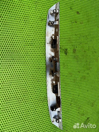 Накладка крышки багажника LADA vesta