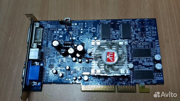 Материнская плата