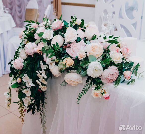 Аренда свадебных букетов