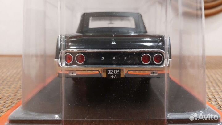 Модель автомобиля ЗИЛ 111 д кабриолет