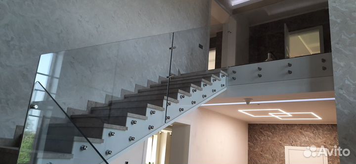 Душевые кабины, стеклянные двери, раздвижные двери