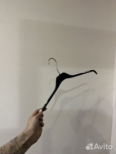 Вешалки плечики