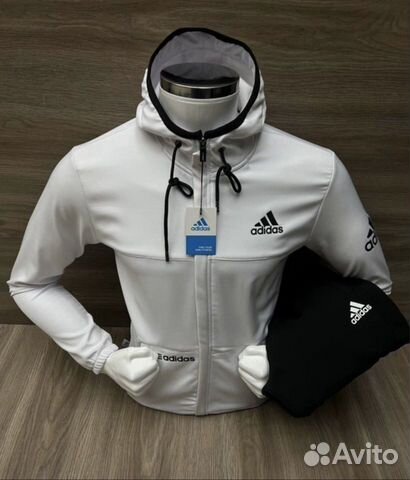 Спортивный костюм adidas