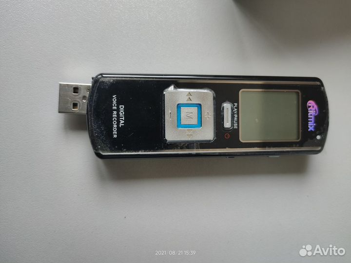 Диктофон Ritmix RR-690