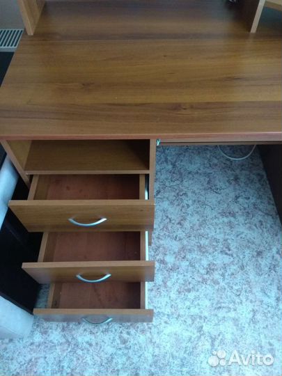 Компьютерный столик бу