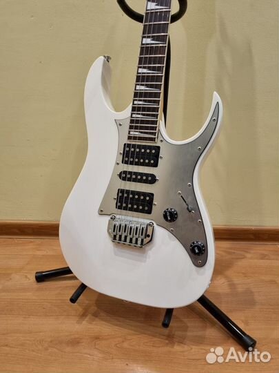 Электрогитара Ibanez GRG 150 с Комбиком Roland 15x