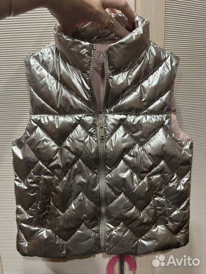 Жилетка на девочку Zara 128 р