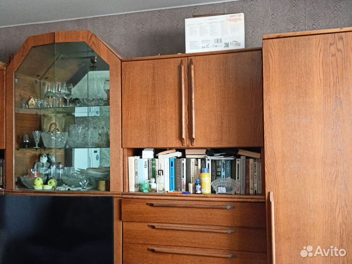 Продаю стенку