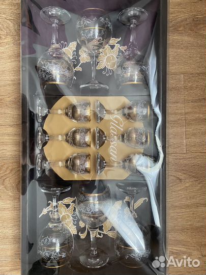 Набор хрустальных фужеров