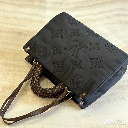 Сумка Louis Vuitton