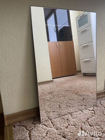 Зеркало настенное прямоугольное