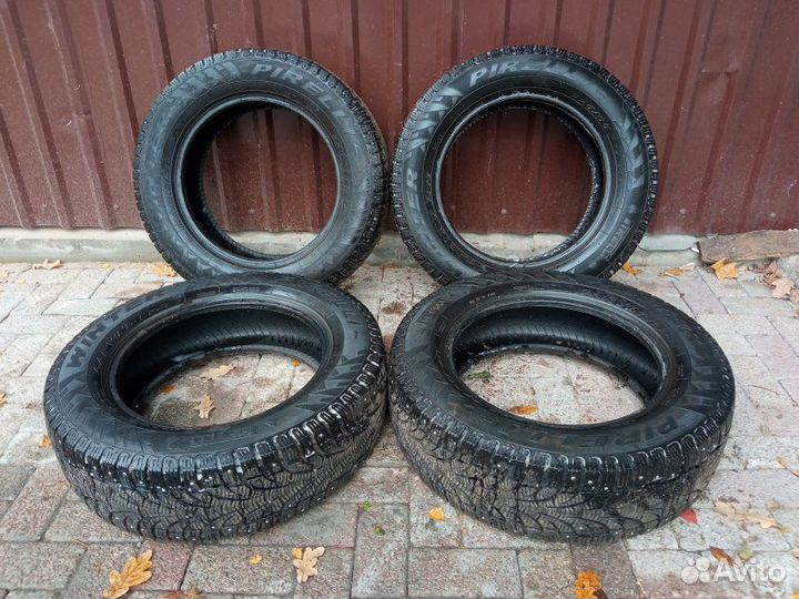 Pirelli Winter Carving Edge 225/65 R17 106T