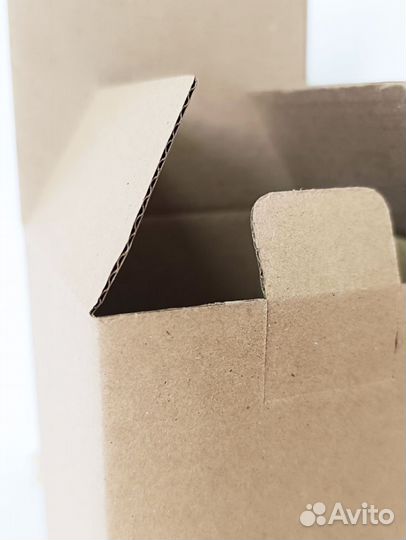 Картонная коробка самосборная 90x90x110