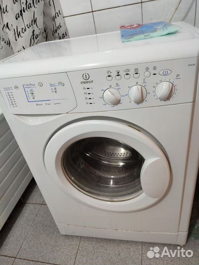 Стиральная машина indesit