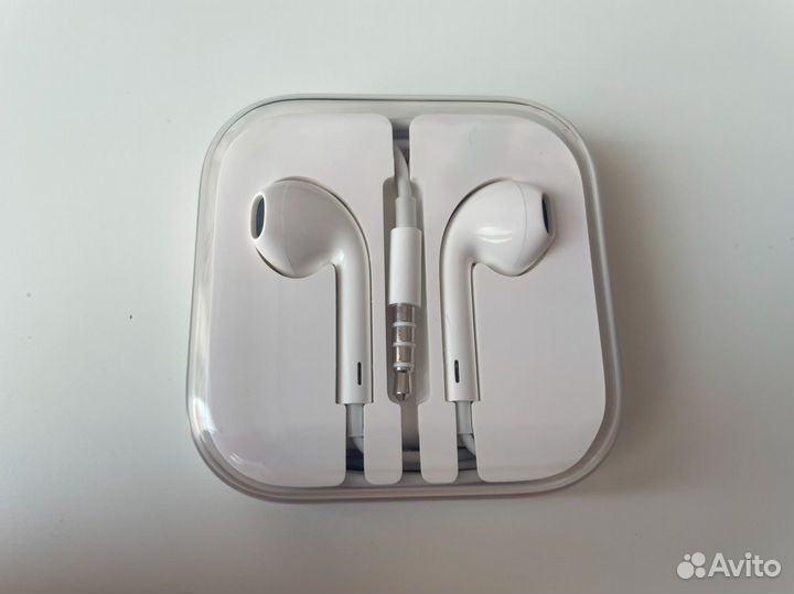 Наушники apple