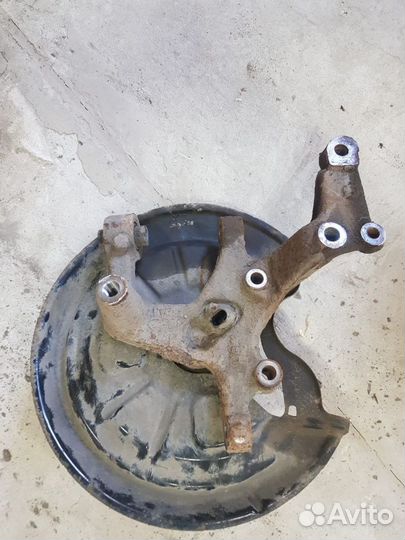 Ступица задняя правая Фольксваген гольф 6