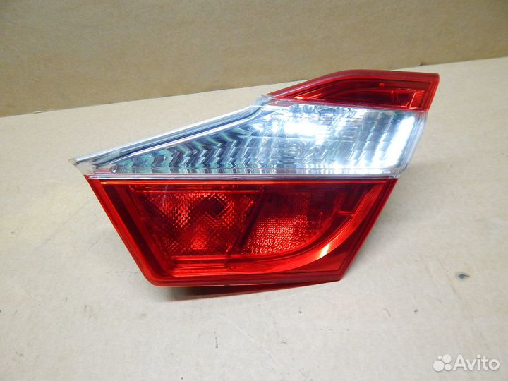 Фонарь задний правый Toyota Camry 50