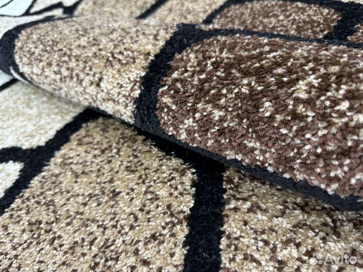 Ковер новый современный 1.95х2м